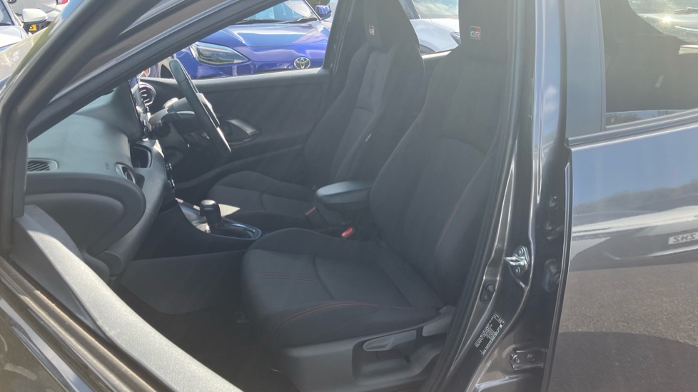 Toyota Yaris 1.5 Hybrid GR Sport 5dr CVT Hybrid Hatchback - Image 65