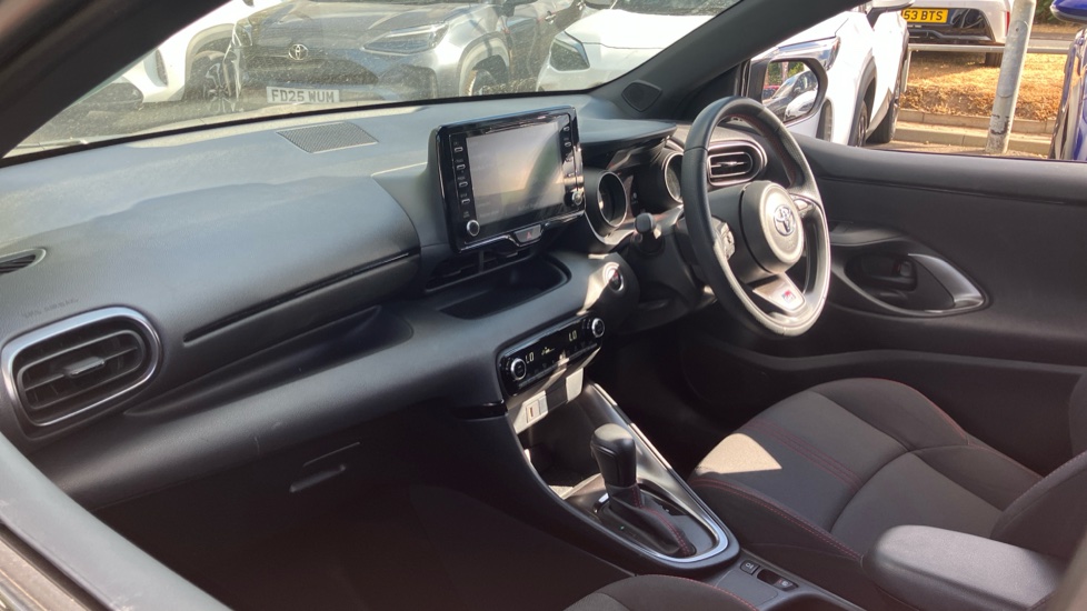 Toyota Yaris 1.5 Hybrid GR Sport 5dr CVT Hybrid Hatchback - Image 66