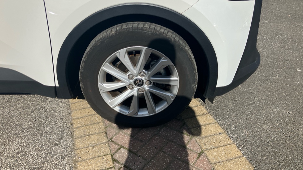 Toyota C-HR 1.8 Hybrid Icon 5dr CVT Hybrid Hatchback - Image 54
