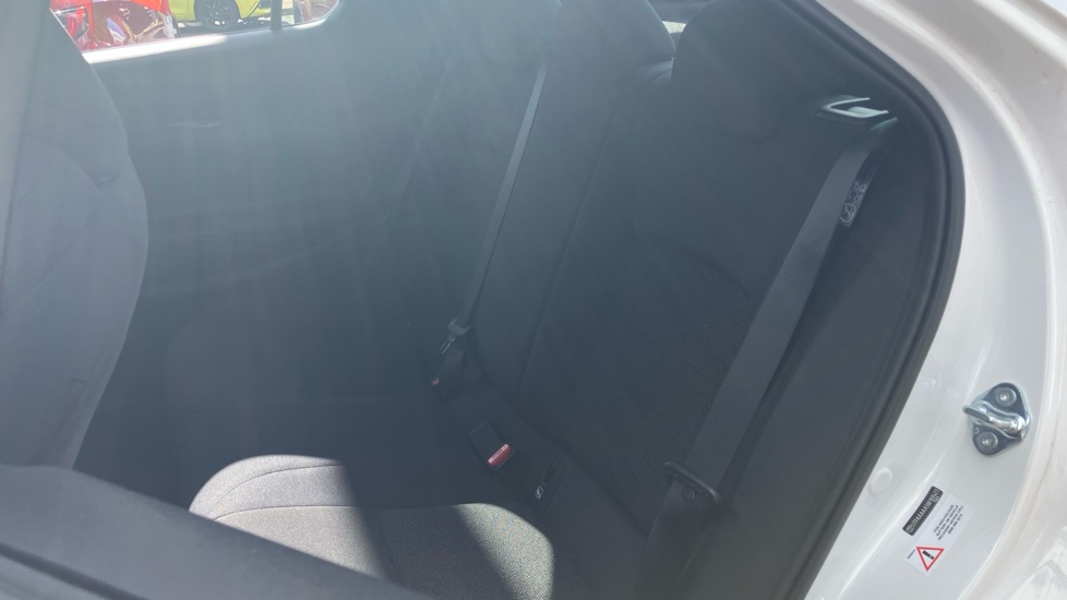 Toyota C-HR 1.8 Hybrid Icon 5dr CVT Hybrid Hatchback - Image 61