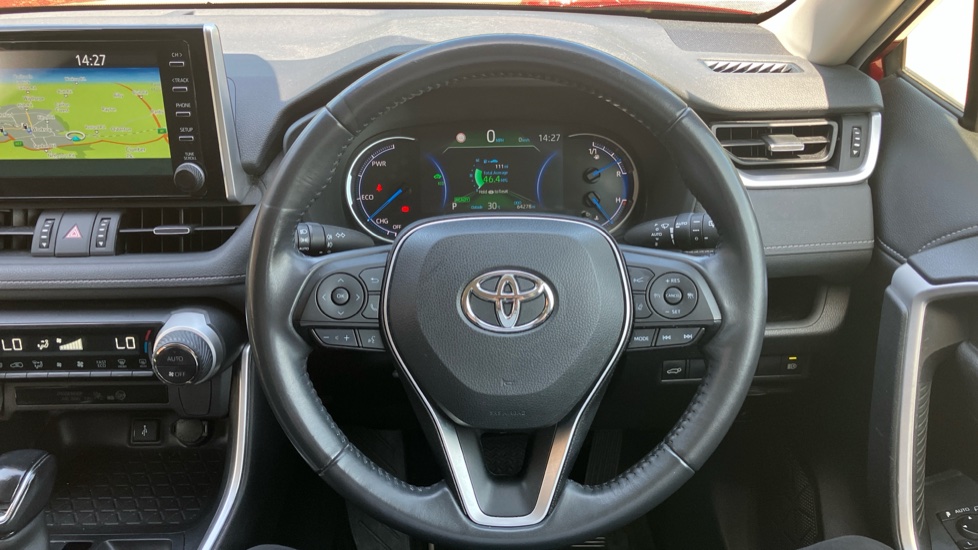 Toyota RAV4 2.5 VVT-i Hybrid Design 5dr CVT 2WD Hybrid Estate - Image 10