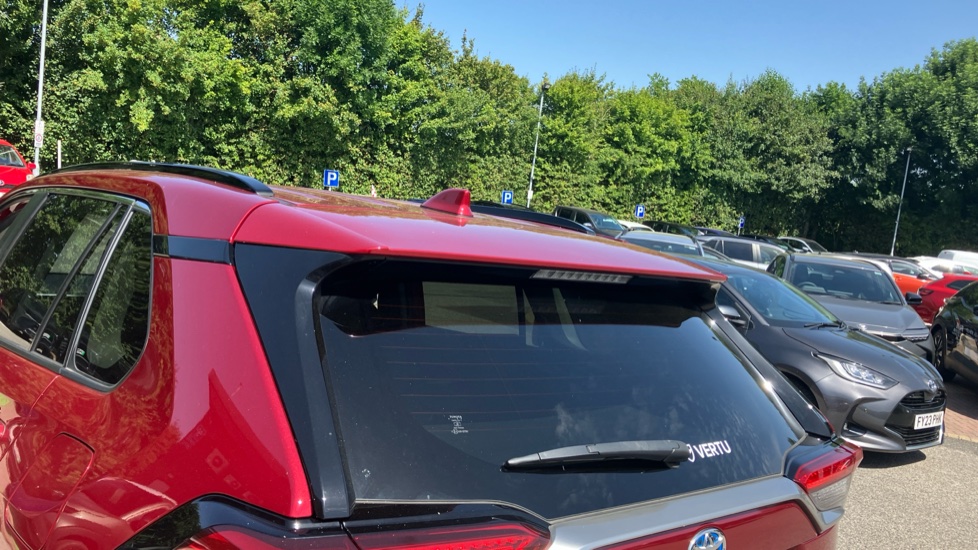 Toyota RAV4 2.5 VVT-i Hybrid Design 5dr CVT 2WD Hybrid Estate - Image 31