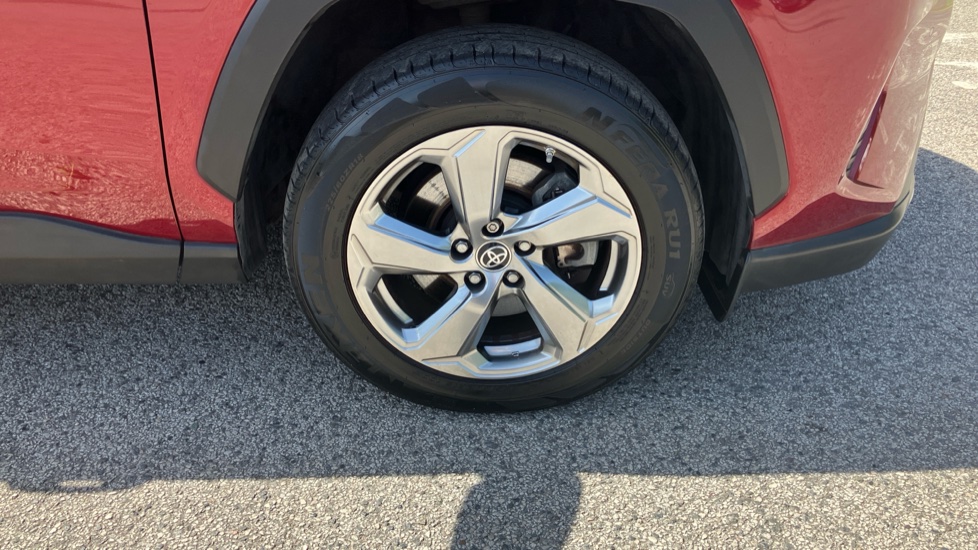 Toyota RAV4 2.5 VVT-i Hybrid Design 5dr CVT 2WD Hybrid Estate - Image 56