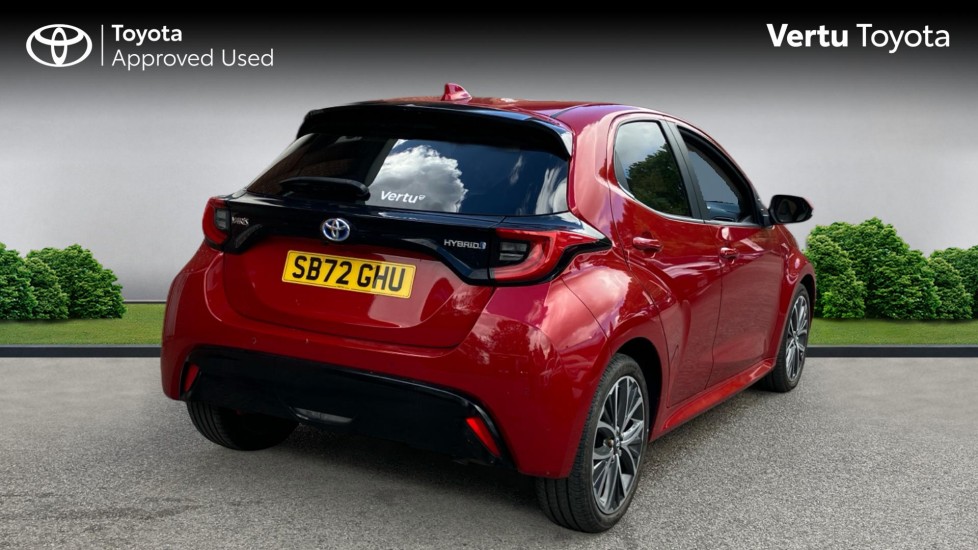 Toyota Yaris 1.5 Hybrid Excel 5dr CVT Hybrid Hatchback - Image 2