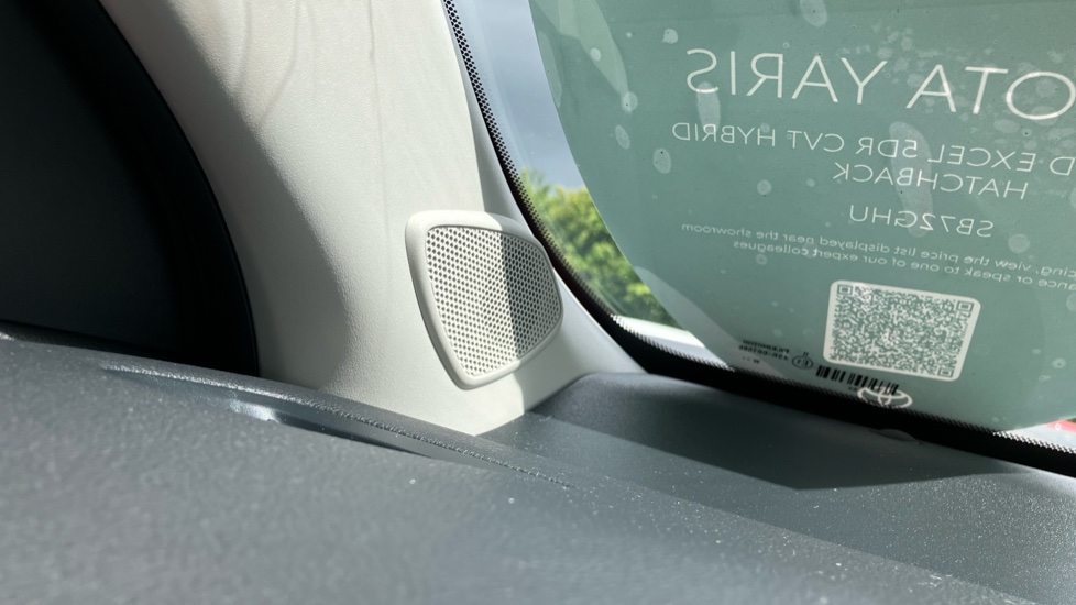 Toyota Yaris 1.5 Hybrid Excel 5dr CVT Hybrid Hatchback - Image 41