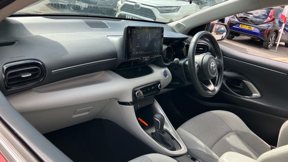Toyota Yaris 1.5 Hybrid Excel 5dr CVT Hybrid Hatchback - Image 66