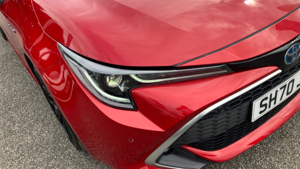 Toyota Corolla 2.0 VVT-i Hybrid Excel 5dr CVT Hybrid Estate - Image 20