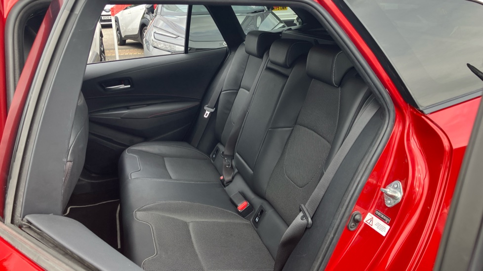 Toyota Corolla 2.0 VVT-i Hybrid Excel 5dr CVT Hybrid Estate - Image 66