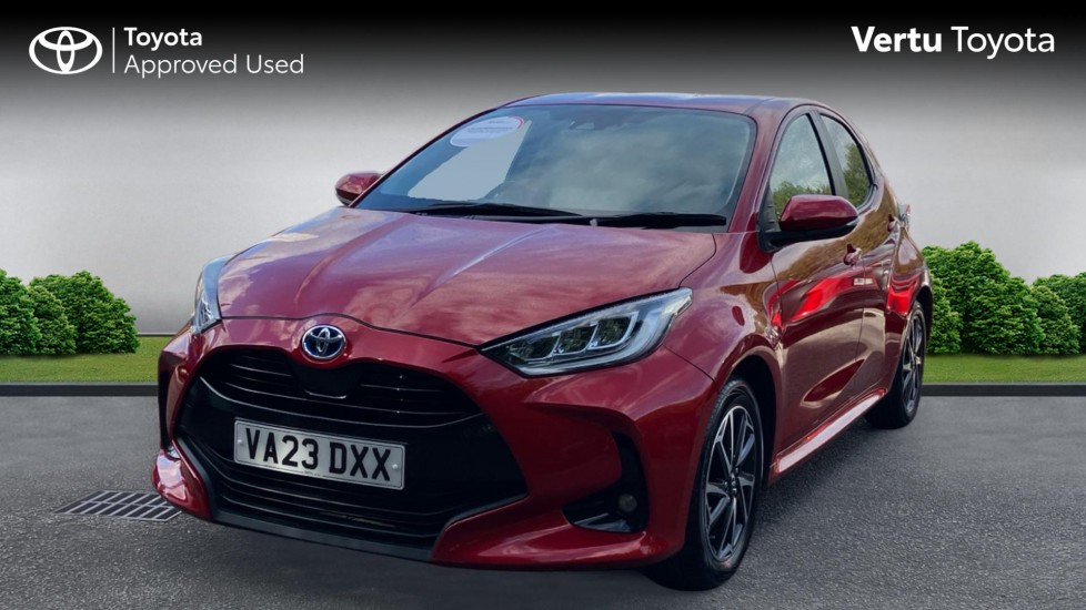 Toyota Yaris 1.5 Hybrid Design 5dr CVT Hybrid Hatchback - Image 3