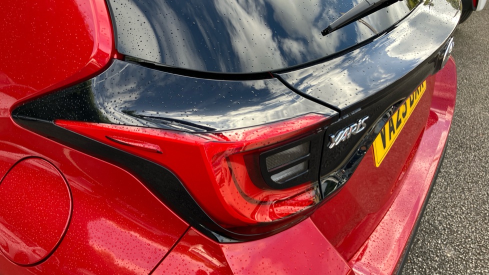 Toyota Yaris 1.5 Hybrid Design 5dr CVT Hybrid Hatchback - Image 43