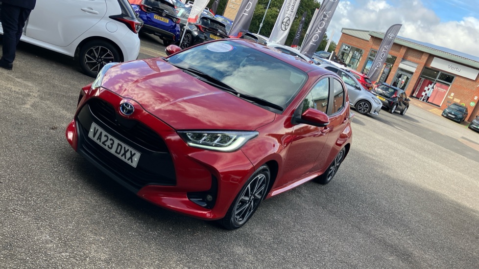 Toyota Yaris 1.5 Hybrid Design 5dr CVT Hybrid Hatchback - Image 51