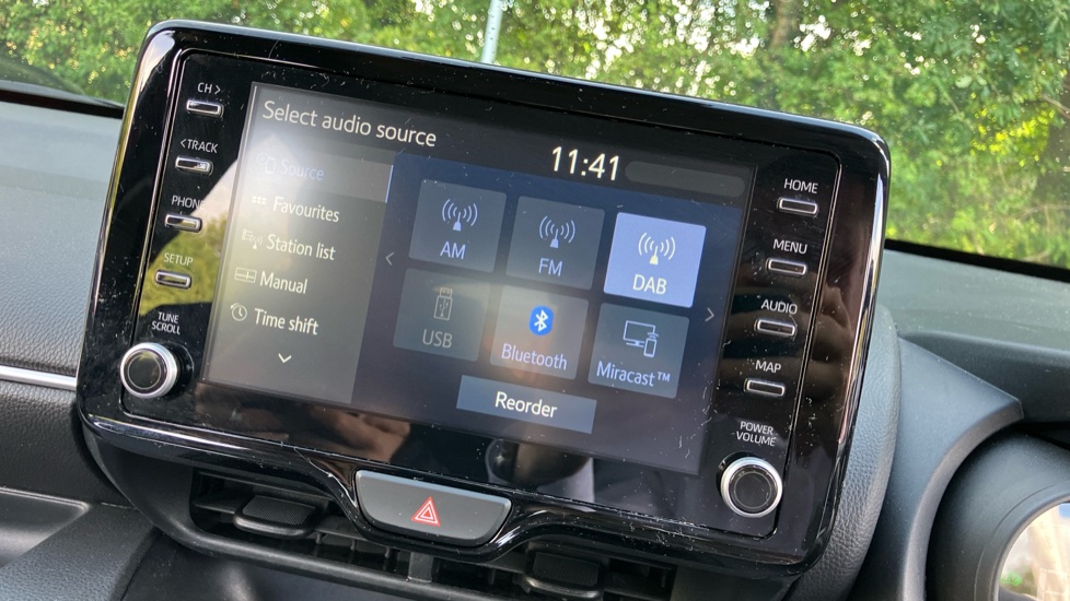 Toyota Yaris 1.5 Hybrid Design 5dr CVT Hybrid Hatchback - Image 69
