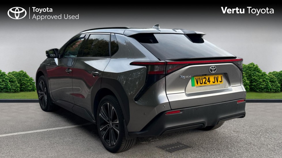 Toyota bZ4X 150kW Vision 71.4kWh 5dr Auto Electric Hatchback - Image 4