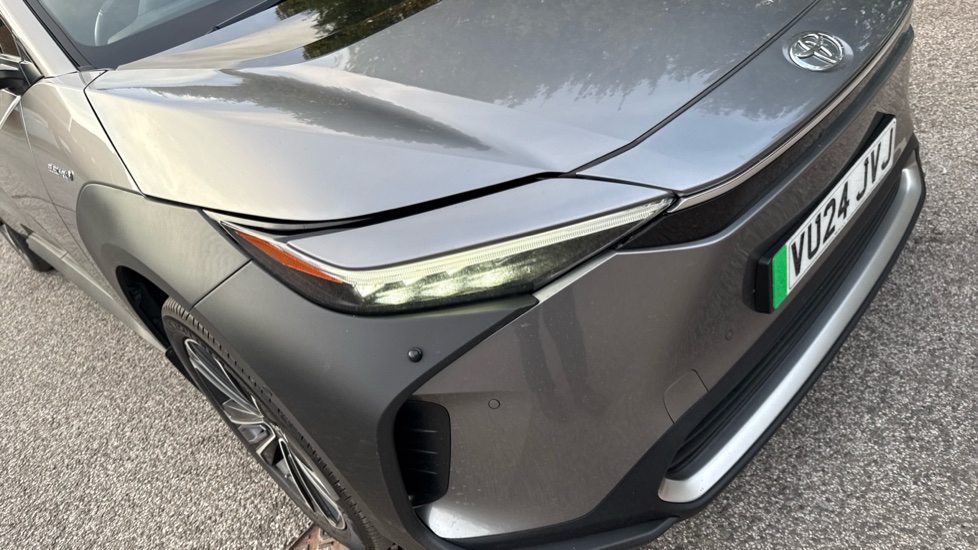 Toyota bZ4X 150kW Vision 71.4kWh 5dr Auto Electric Hatchback - Image 20