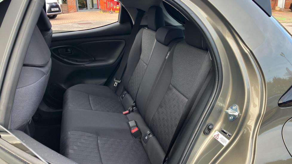 Toyota Yaris 1.5 Hybrid Design 5dr CVT Hybrid Hatchback - Image 42