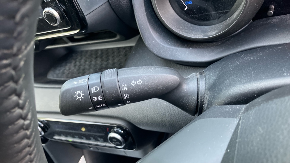 Toyota Yaris 1.5 Hybrid Design 5dr CVT Hybrid Hatchback - Image 36