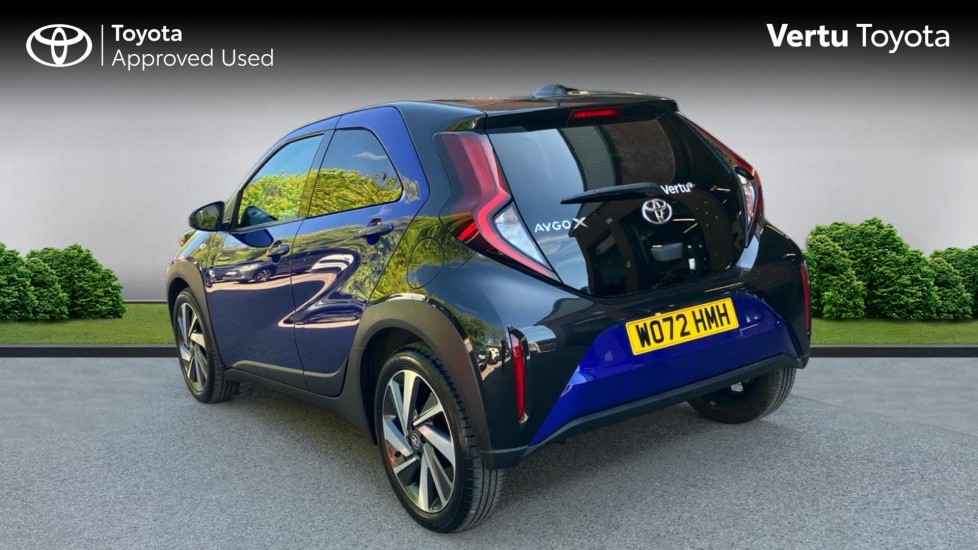 Toyota Aygo X 1.0 VVT-i Edge 5dr Petrol Hatchback - Image 4