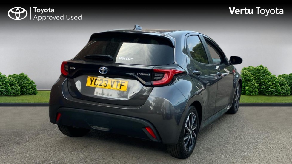 Toyota Yaris 1.5 Hybrid Design 5dr CVT Hybrid Hatchback - Image 2