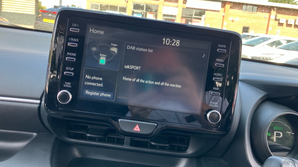 Toyota Yaris 1.5 Hybrid Design 5dr CVT Hybrid Hatchback - Image 9