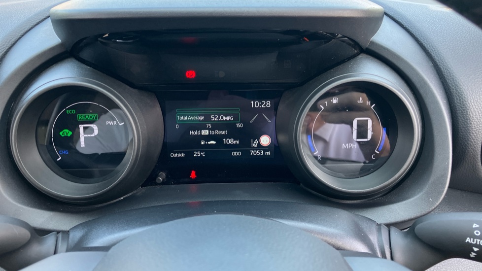 Toyota Yaris 1.5 Hybrid Design 5dr CVT Hybrid Hatchback - Image 11