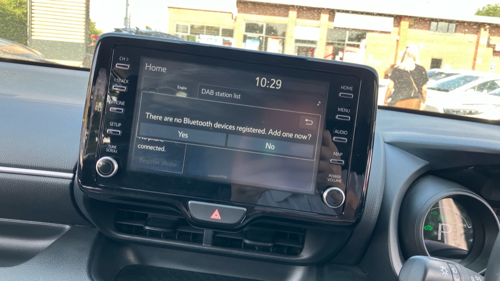 Toyota Yaris 1.5 Hybrid Design 5dr CVT Hybrid Hatchback - Image 44