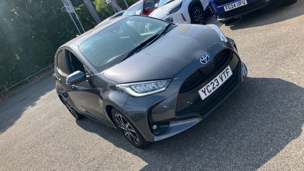 Toyota Yaris 1.5 Hybrid Design 5dr CVT Hybrid Hatchback - Image 49