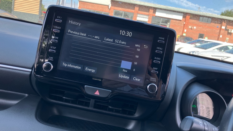 Toyota Yaris 1.5 Hybrid Design 5dr CVT Hybrid Hatchback - Image 67