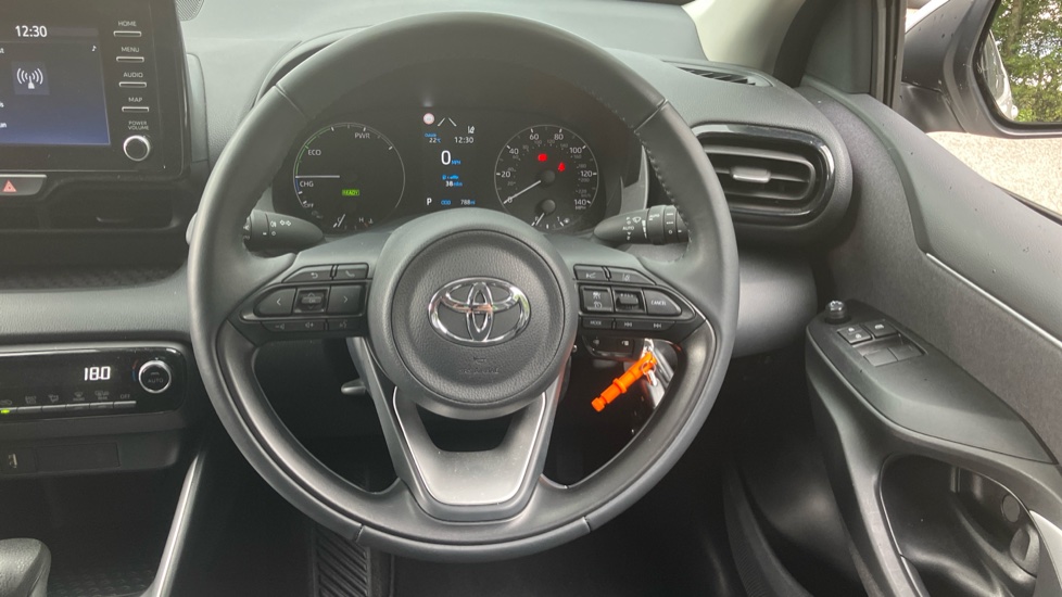 Toyota Yaris 1.5 Hybrid Icon 5dr CVT Hybrid Hatchback - Image 7