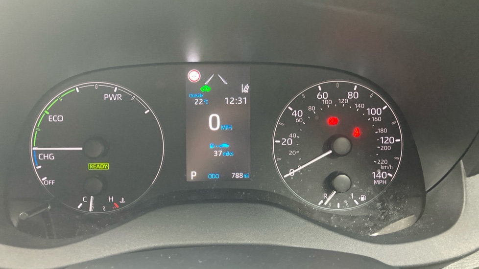 Toyota Yaris 1.5 Hybrid Icon 5dr CVT Hybrid Hatchback - Image 11