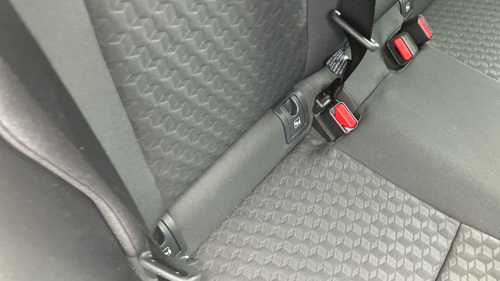 Toyota Yaris 1.5 Hybrid Icon 5dr CVT Hybrid Hatchback - Image 14