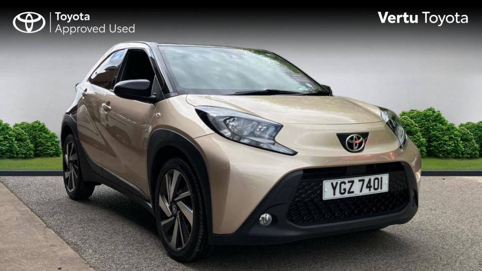 Toyota Aygo X 1.0 VVT-i Edge 5dr Petrol Hatchback - Image 1