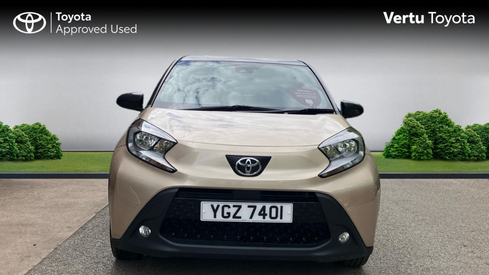 Toyota Aygo X 1.0 VVT-i Edge 5dr Petrol Hatchback - Image 22
