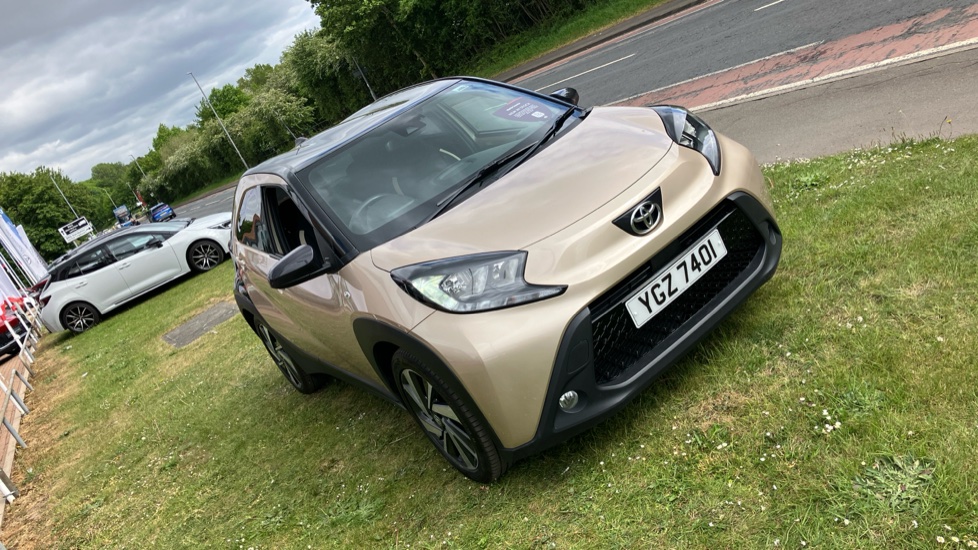 Toyota Aygo X 1.0 VVT-i Edge 5dr Petrol Hatchback - Image 50
