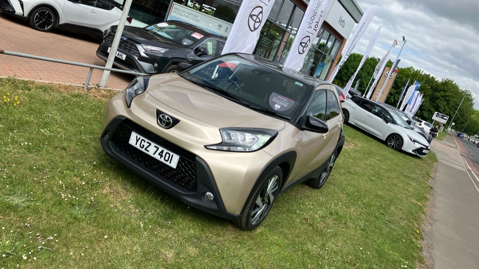 Toyota Aygo X 1.0 VVT-i Edge 5dr Petrol Hatchback - Image 51