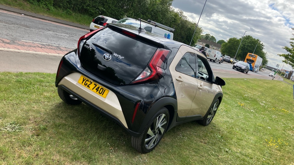 Toyota Aygo X 1.0 VVT-i Edge 5dr Petrol Hatchback - Image 53