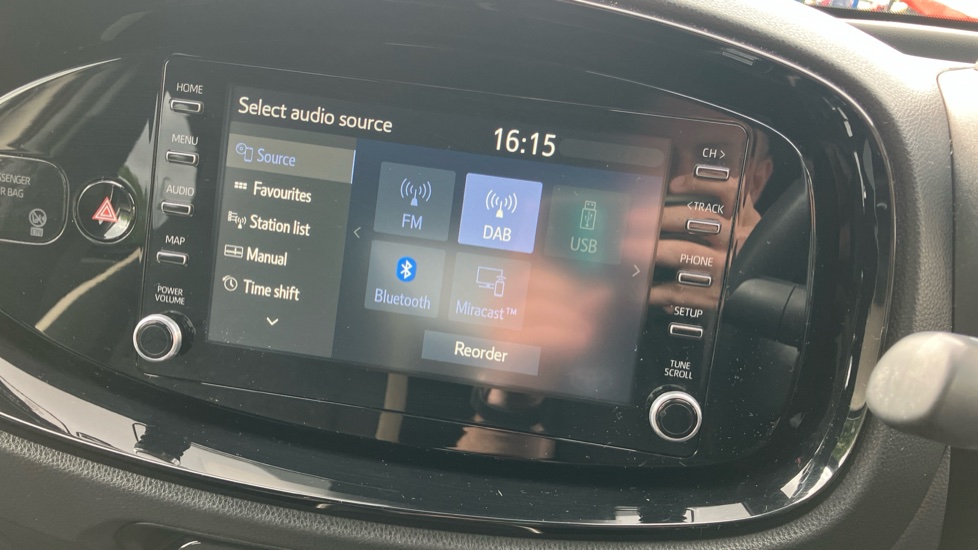Toyota Aygo X 1.0 VVT-i Edge 5dr Petrol Hatchback - Image 65