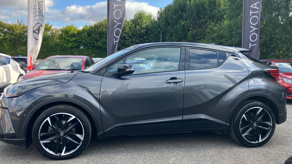 Toyota C-HR 2.0 Hybrid GR Sport 5dr CVT Hybrid Hatchback - Image 24