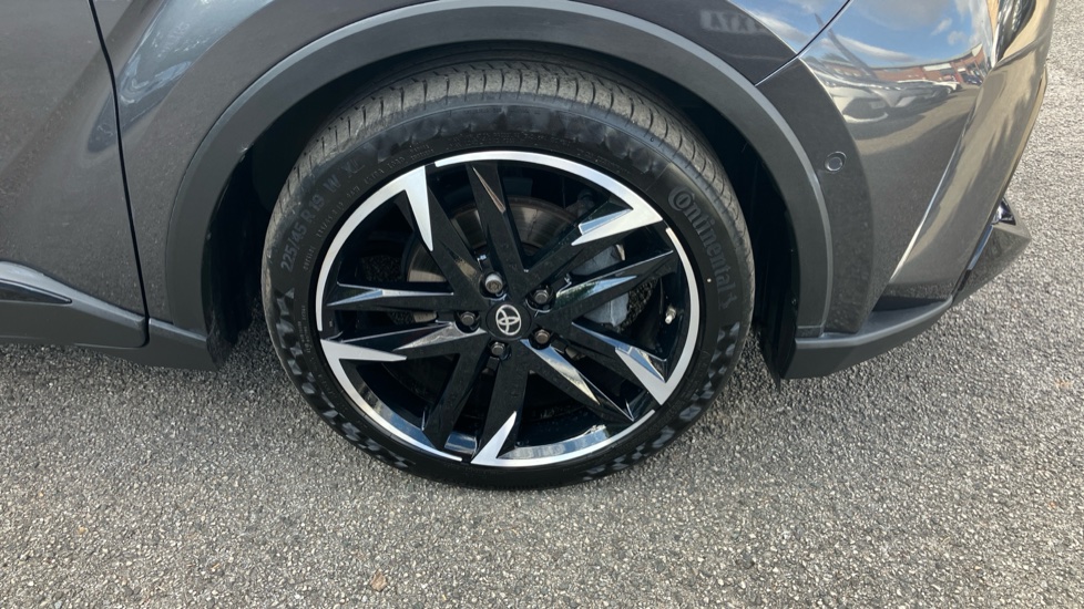 Toyota C-HR 2.0 Hybrid GR Sport 5dr CVT Hybrid Hatchback - Image 57