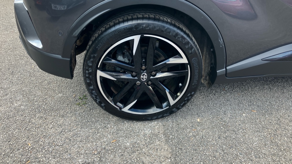 Toyota C-HR 2.0 Hybrid GR Sport 5dr CVT Hybrid Hatchback - Image 58