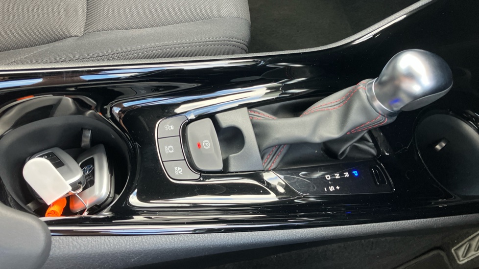 Toyota C-HR 2.0 Hybrid GR Sport 5dr CVT Hybrid Hatchback - Image 71