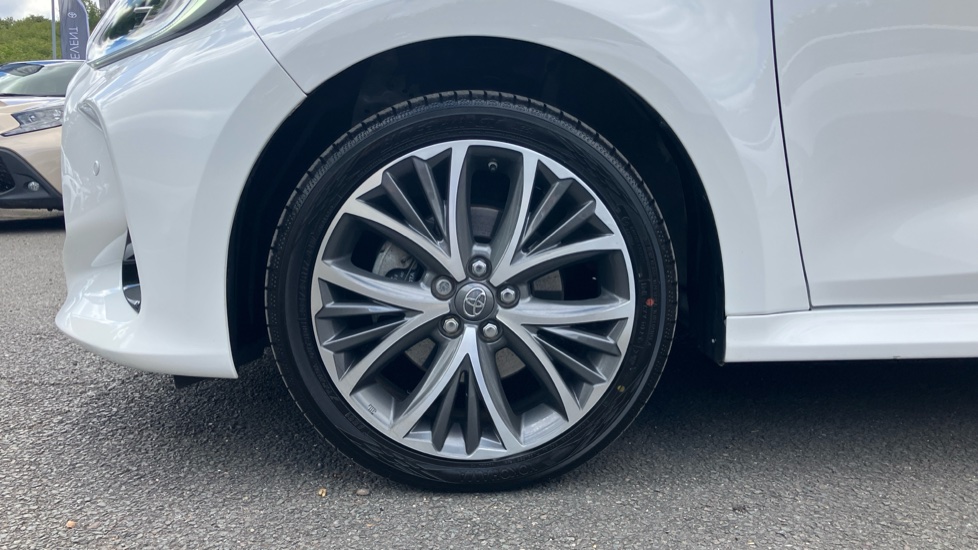 Toyota Yaris 1.5 Hybrid Excel 5dr CVT Hybrid Hatchback - Image 25