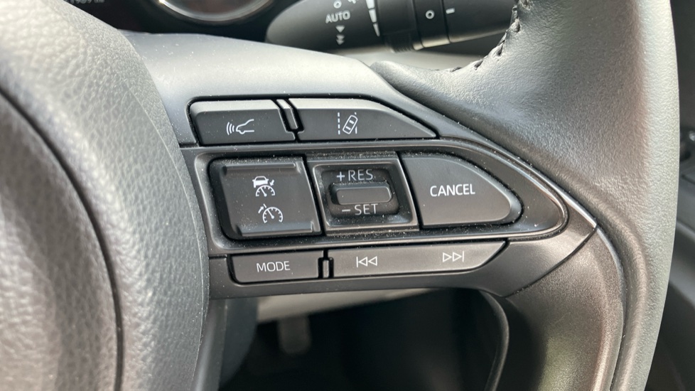 Toyota Yaris 1.5 Hybrid Excel 5dr CVT Hybrid Hatchback - Image 32