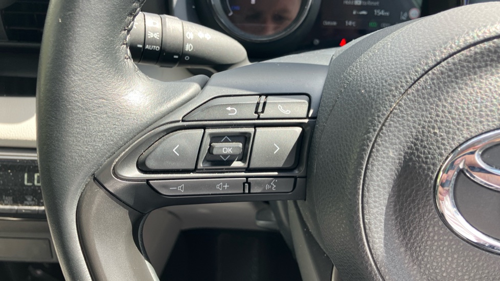 Toyota Yaris 1.5 Hybrid Excel 5dr CVT Hybrid Hatchback - Image 42