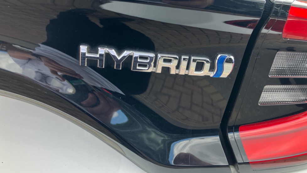 Toyota Yaris 1.5 Hybrid Excel 5dr CVT Hybrid Hatchback - Image 59