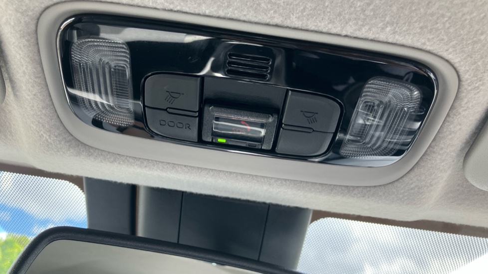 Toyota Yaris 1.5 Hybrid Excel 5dr CVT Hybrid Hatchback - Image 71