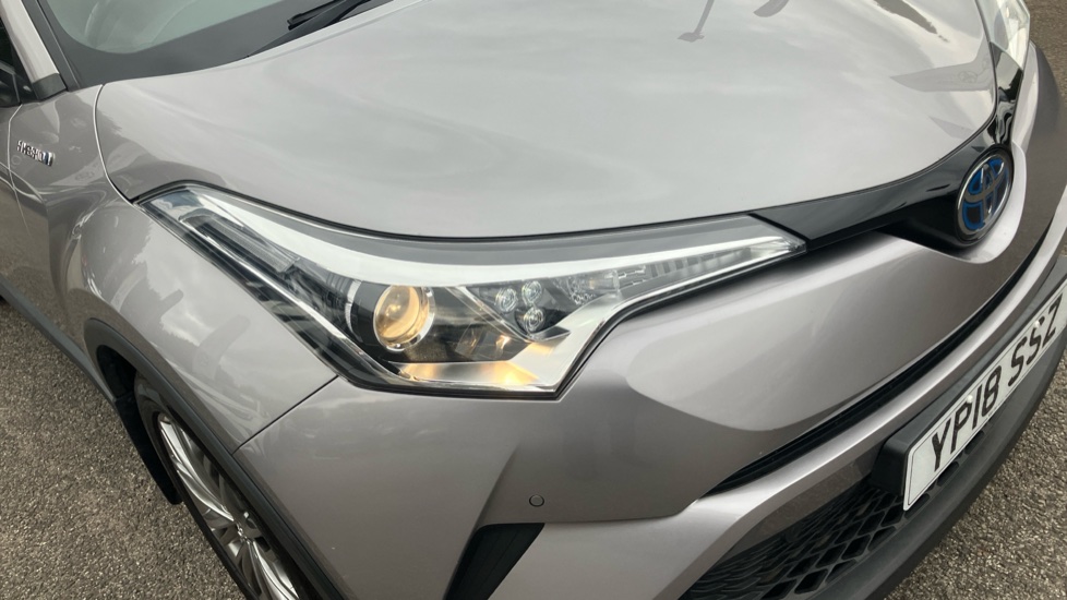 Toyota C-HR 1.8 Hybrid Excel 5dr CVT Hybrid Hatchback - Image 20