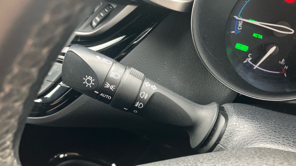 Toyota C-HR 1.8 Hybrid Excel 5dr CVT Hybrid Hatchback - Image 36