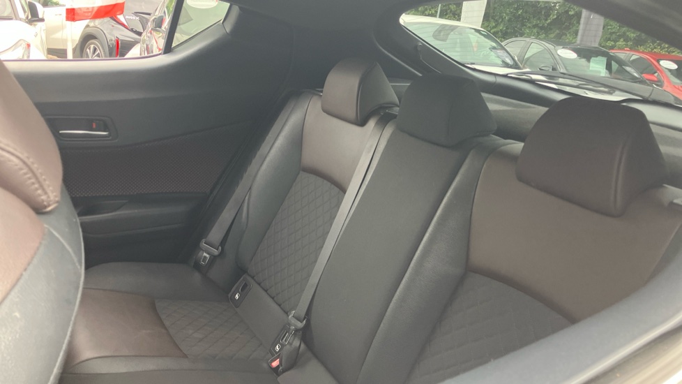 Toyota C-HR 1.8 Hybrid Excel 5dr CVT Hybrid Hatchback - Image 44