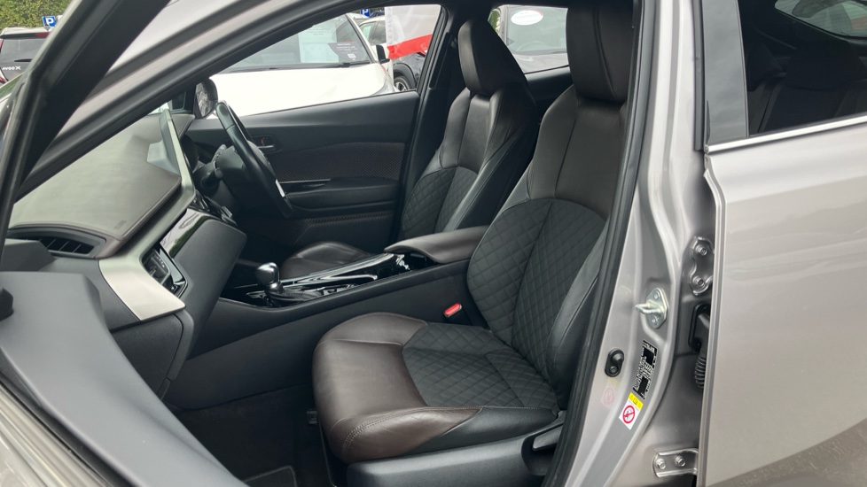 Toyota C-HR 1.8 Hybrid Excel 5dr CVT Hybrid Hatchback - Image 66