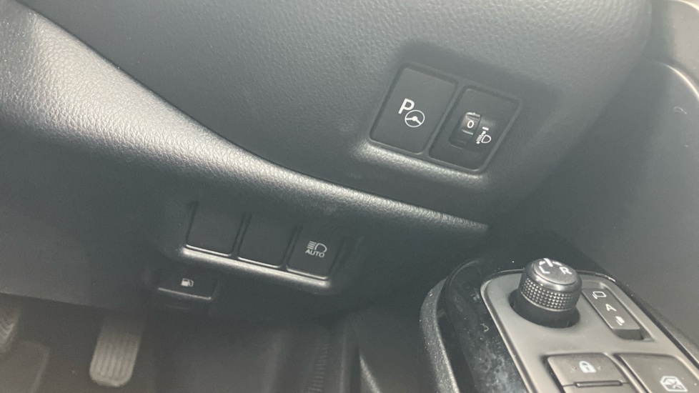 Toyota C-HR 1.8 Hybrid Excel 5dr CVT Hybrid Hatchback - Image 68